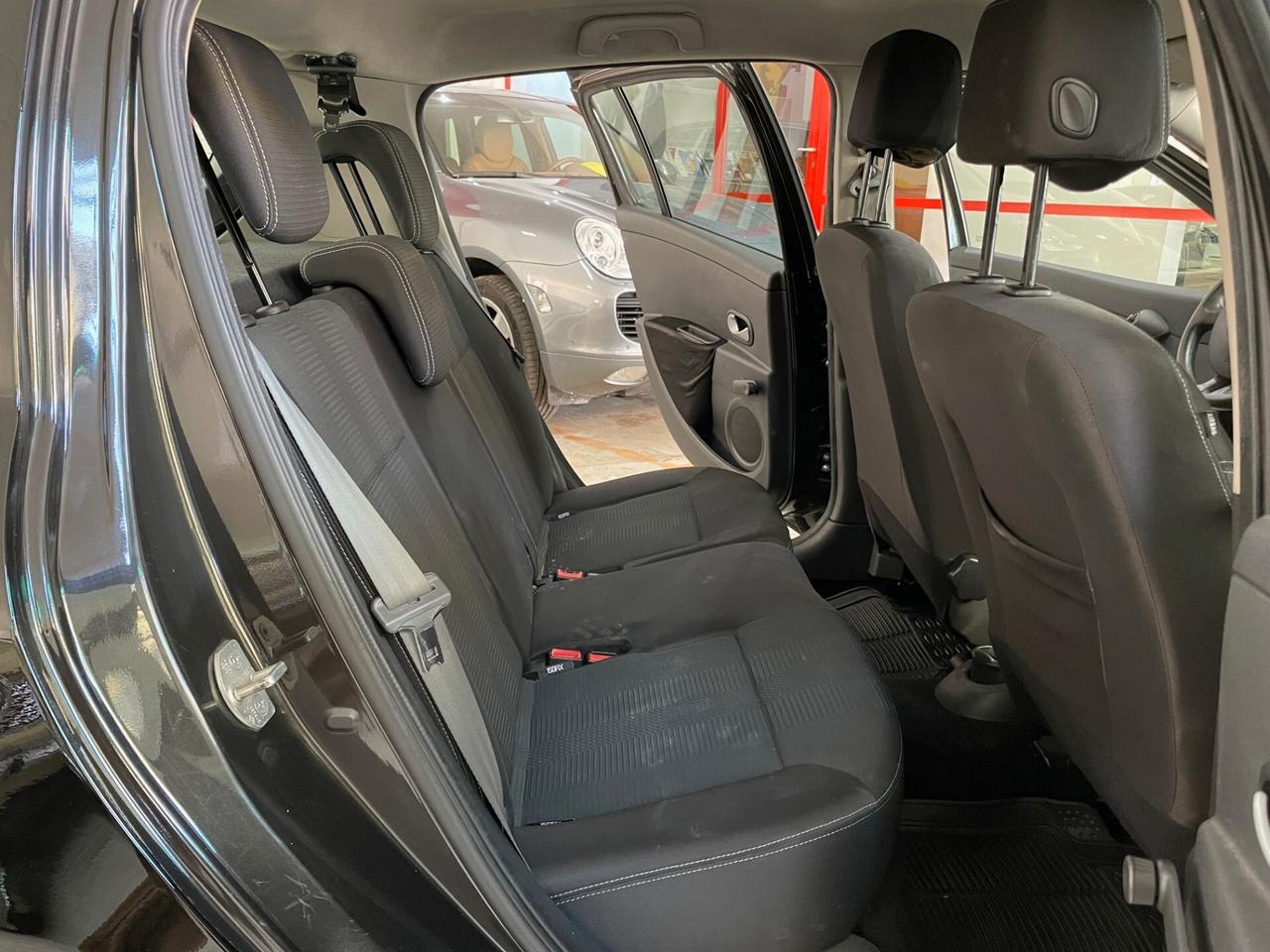 Renault Clio 1.2 16v 20th Anniversario GPL!!!