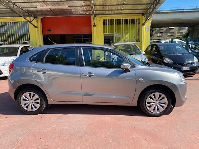 Suzuki Baleno 1.2 VVT Dualjet B-Top