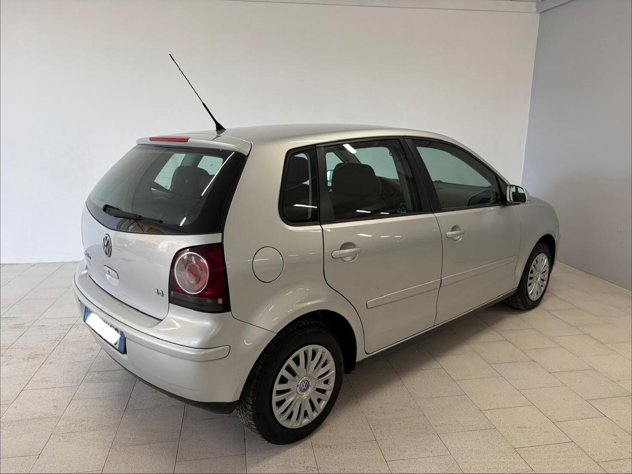 Volkswagen Polo 1.4/80CV 16V 5p. Comfort. BiFuel G