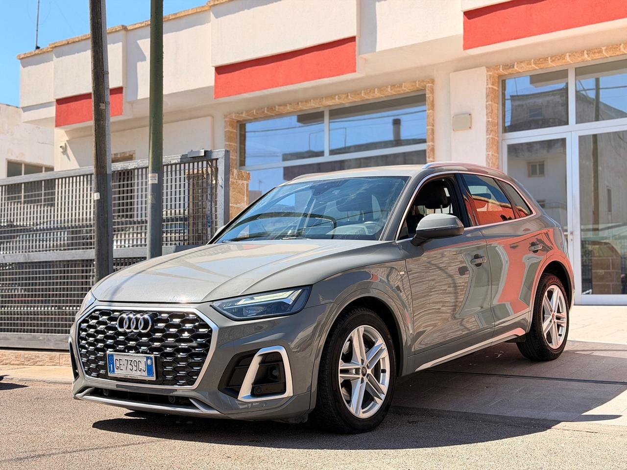 Audi Q5 40 TDI S-LINE-2022 MATRIX/19"/MISTO PELLE