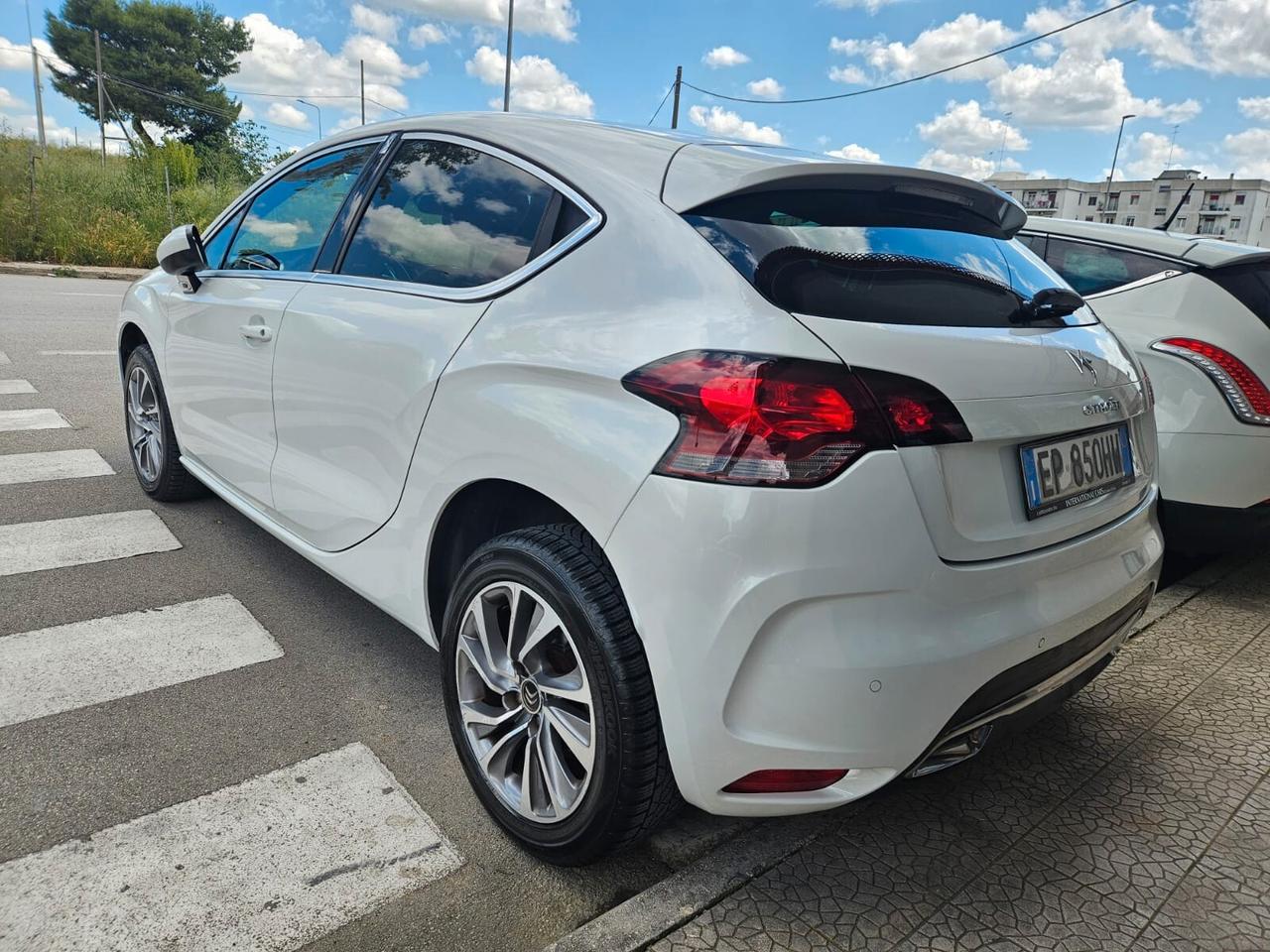 DS4 1.6 HDI 115cv Sport Chic FULL