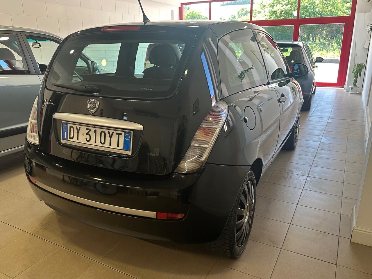Lancia Ypsilon 1.2 Oro