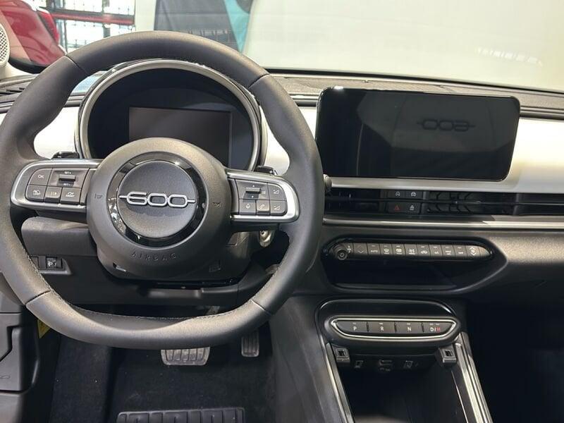 FIAT 600 600 Hybrid 145 CV DCT MHEV Icon