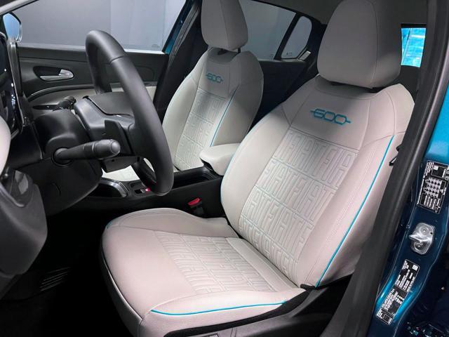 FIAT 600 Hybrid 110 CV DCT MHEV La Prima