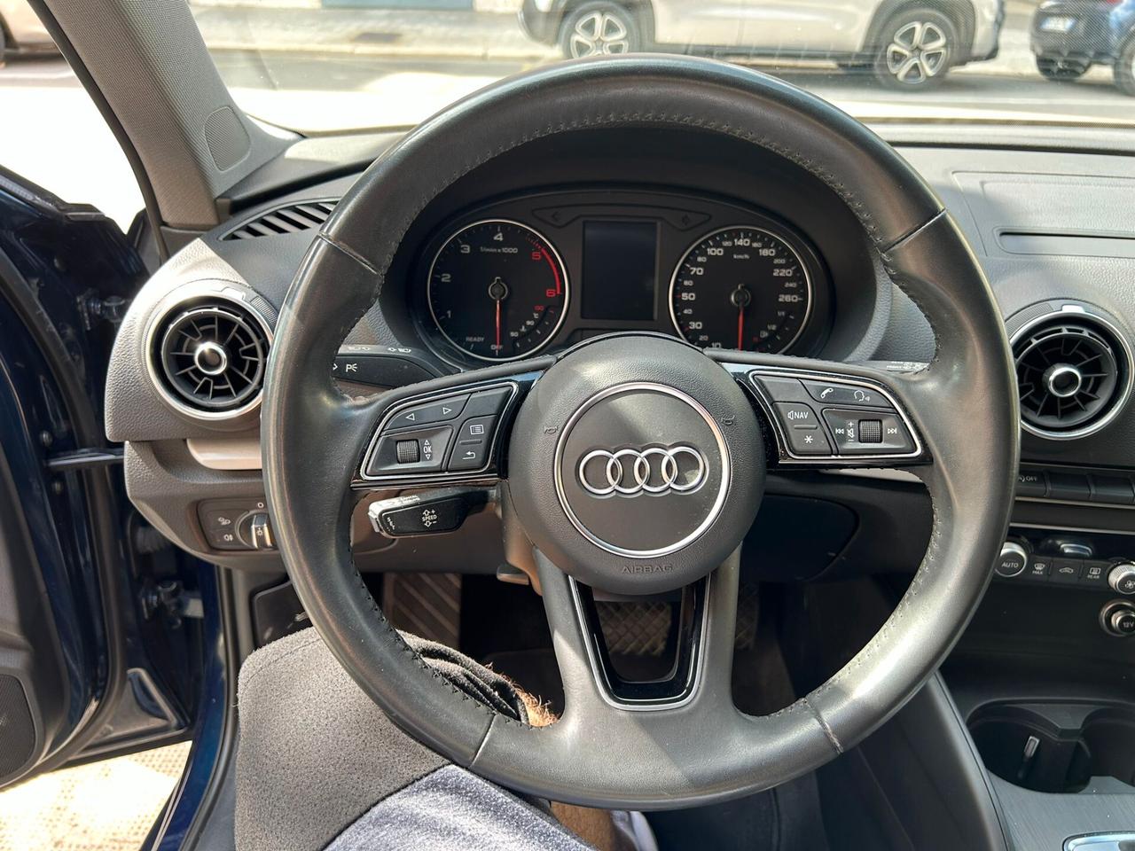 Audi A3 SPB 35 TDI S tronic Business