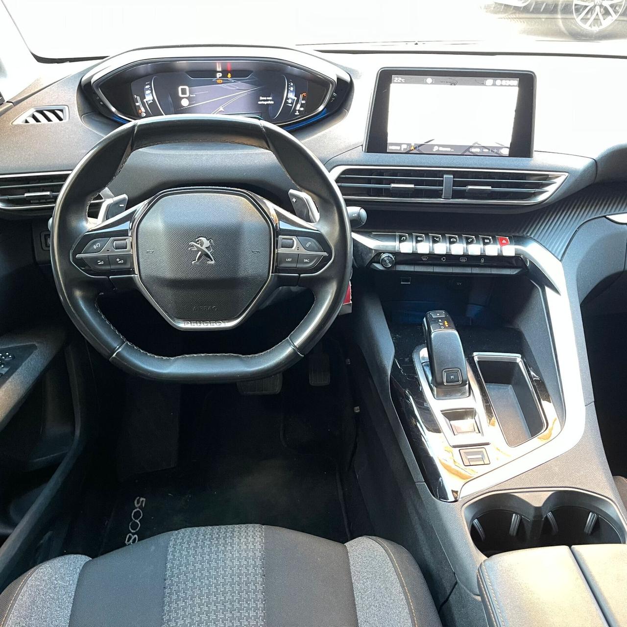 Peugeot 5008 BlueHDi 120cv automatica Business