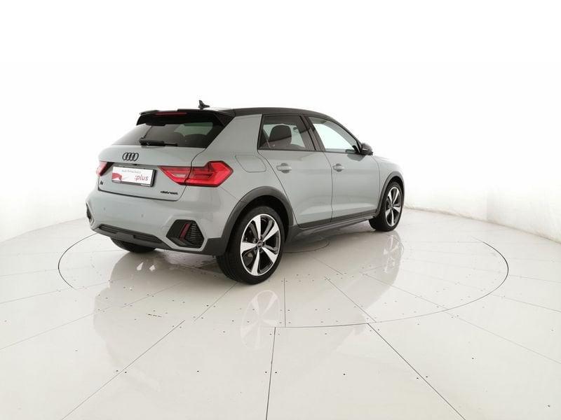 Audi A1 allstreet 30 1.0 tfsi Identity Contrast 116cv s tronic