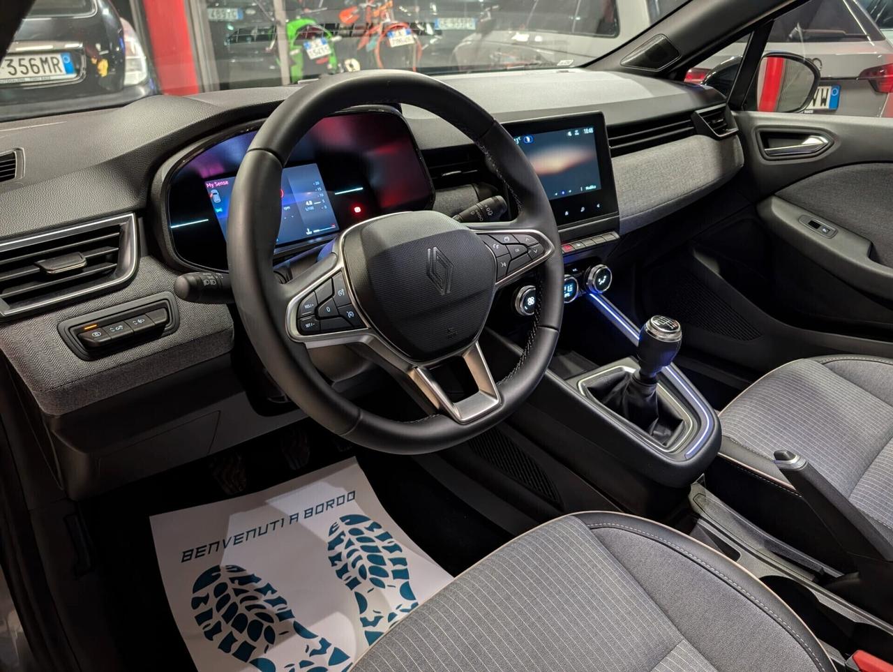 Renault Clio TCe 90 CV 5 porte TECNO FINANZIABILE