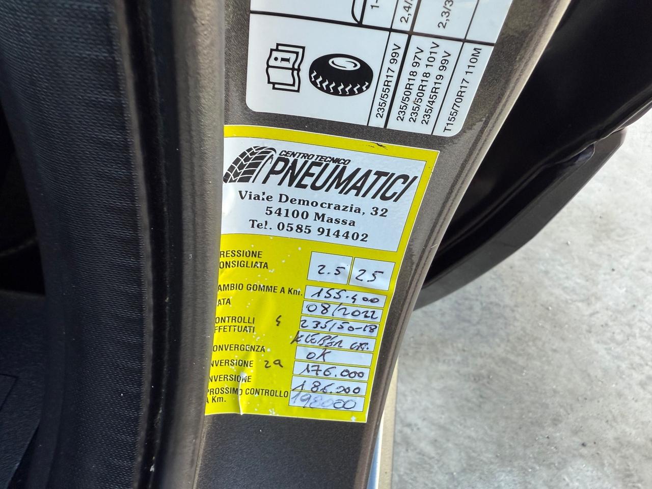 Ford Kuga 2.0 TDCI 150 CV S&S 4WD Automatico ST-Line