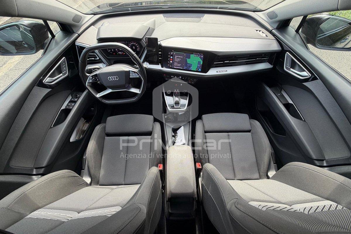 AUDI Q4 40 e-tron S line edition
