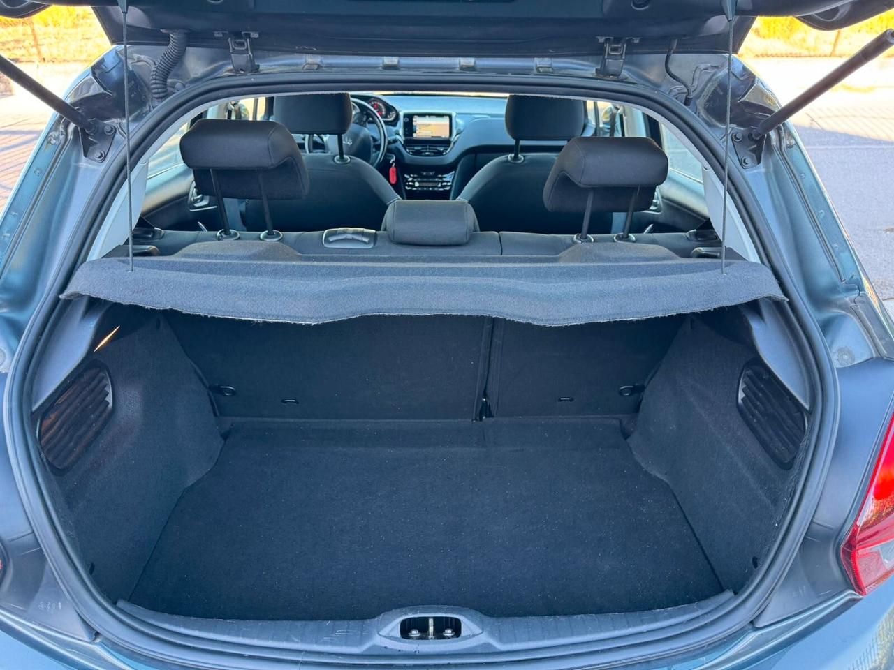 Peugeot 208 BlueHDi 75 5 porte Allure