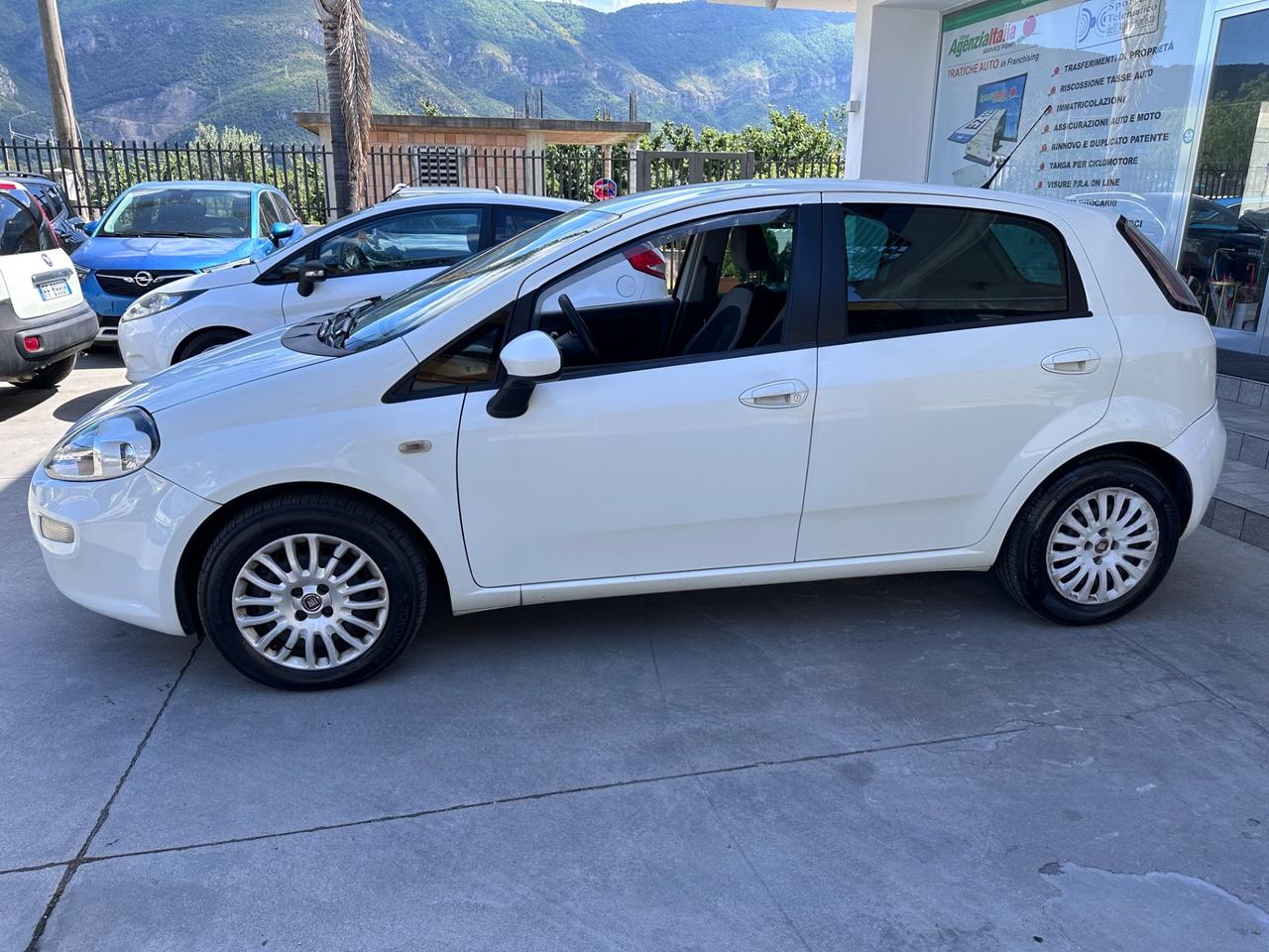 Fiat Punto 1.3 MJT II 75 CV 5 porte lounge