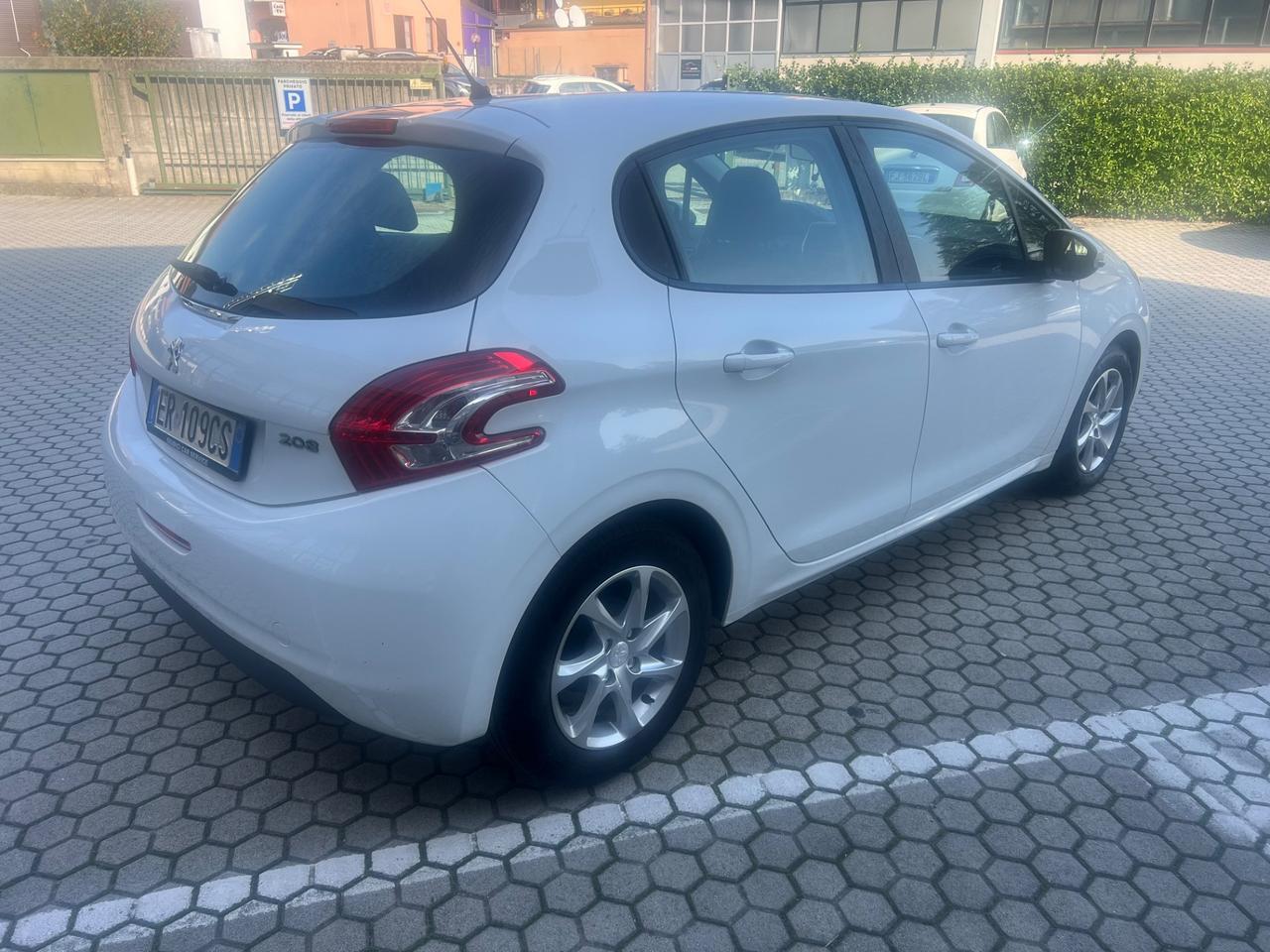 Peugeot 208 1.2 VTi 82 CV 5 porte Active