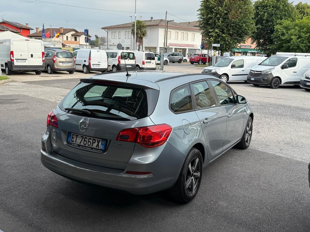 Opel Astra 1.7 CDTI 110CV Sports Tourer Elective Fleet