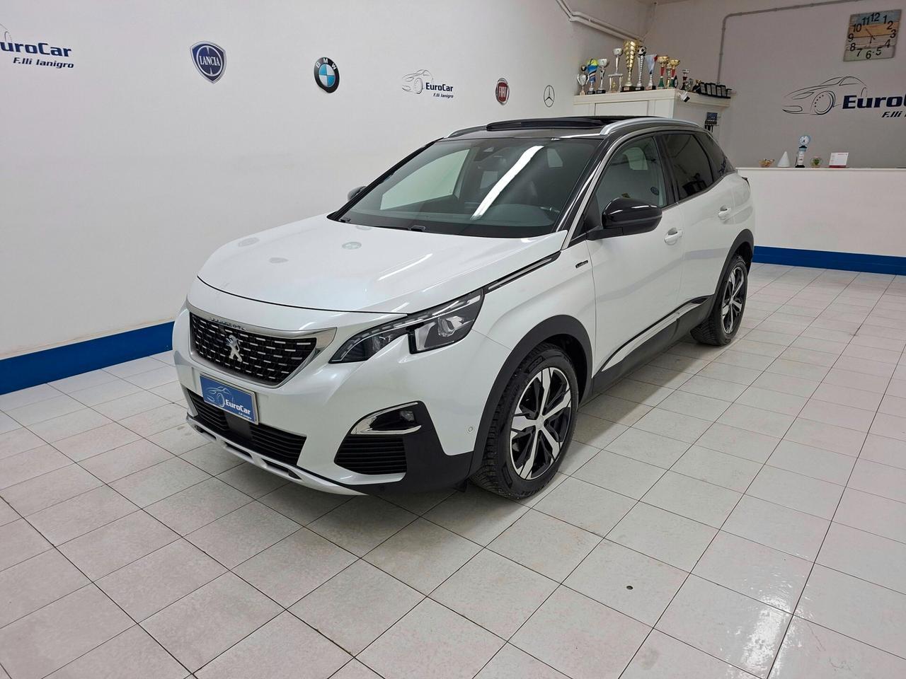 Peugeot 3008 GT Line 1.6 BlueHDi 120cv
