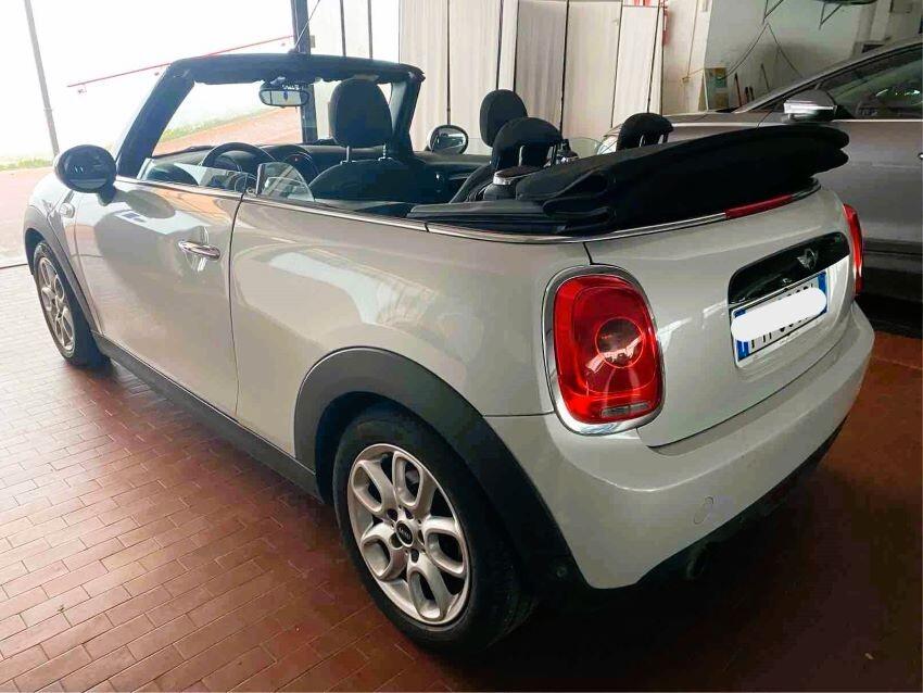 Mini 1.5 Cooper Hype Cabrio automatica navigatore