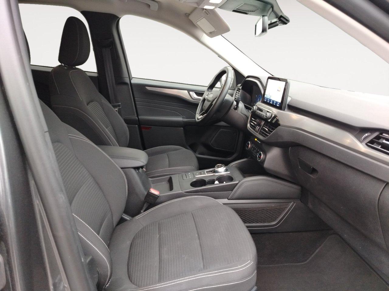 Ford Kuga 2.0 ecoblue Titanium 2wd 120cv auto