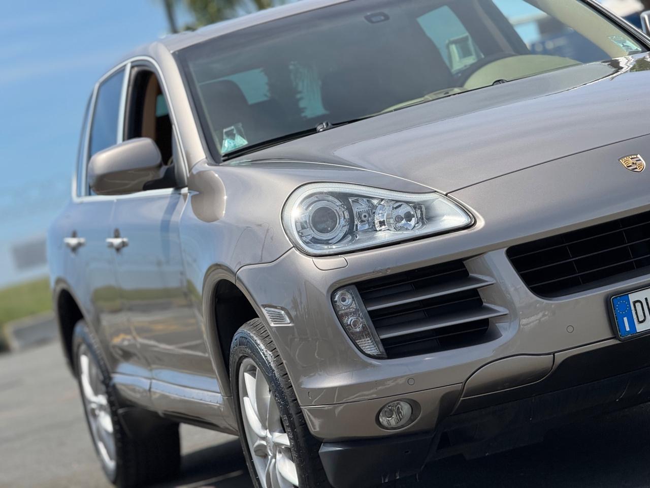 PORSCHE CAYENNE 3.6 BENZINA 290CV PERMUTABILE