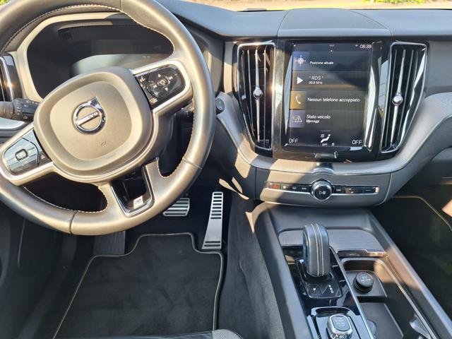 VOLVO XC60 B4 (d) AWD Geartronic R-design N°GA500