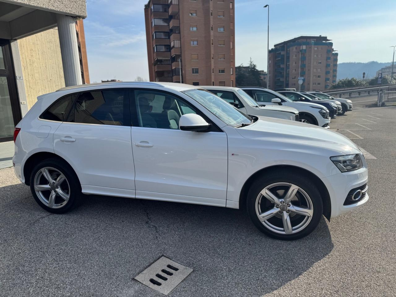 Audi Q5 2.0 TDI 170CV QUATTRO S TRONIC S LINE