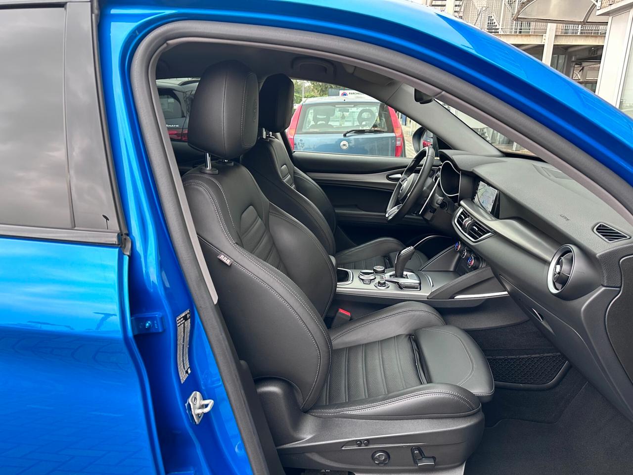 Alfa Stelvio 2.2d 190CV Q4 VELOCE EURO6D PELLE NAVI RETROCAMERA
