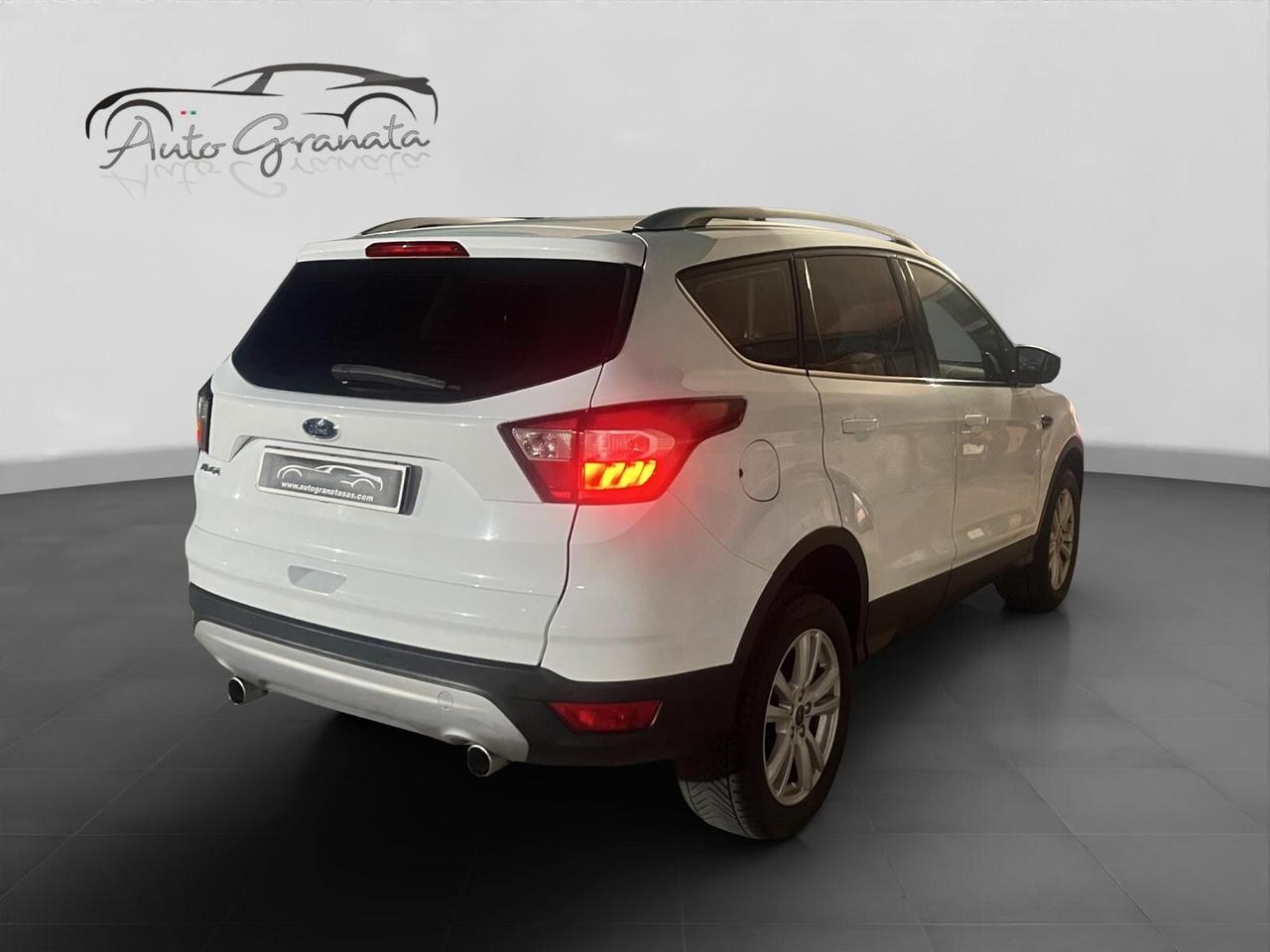 Ford Kuga 1.5 tdci 120cv Titanium IMPECCABILE