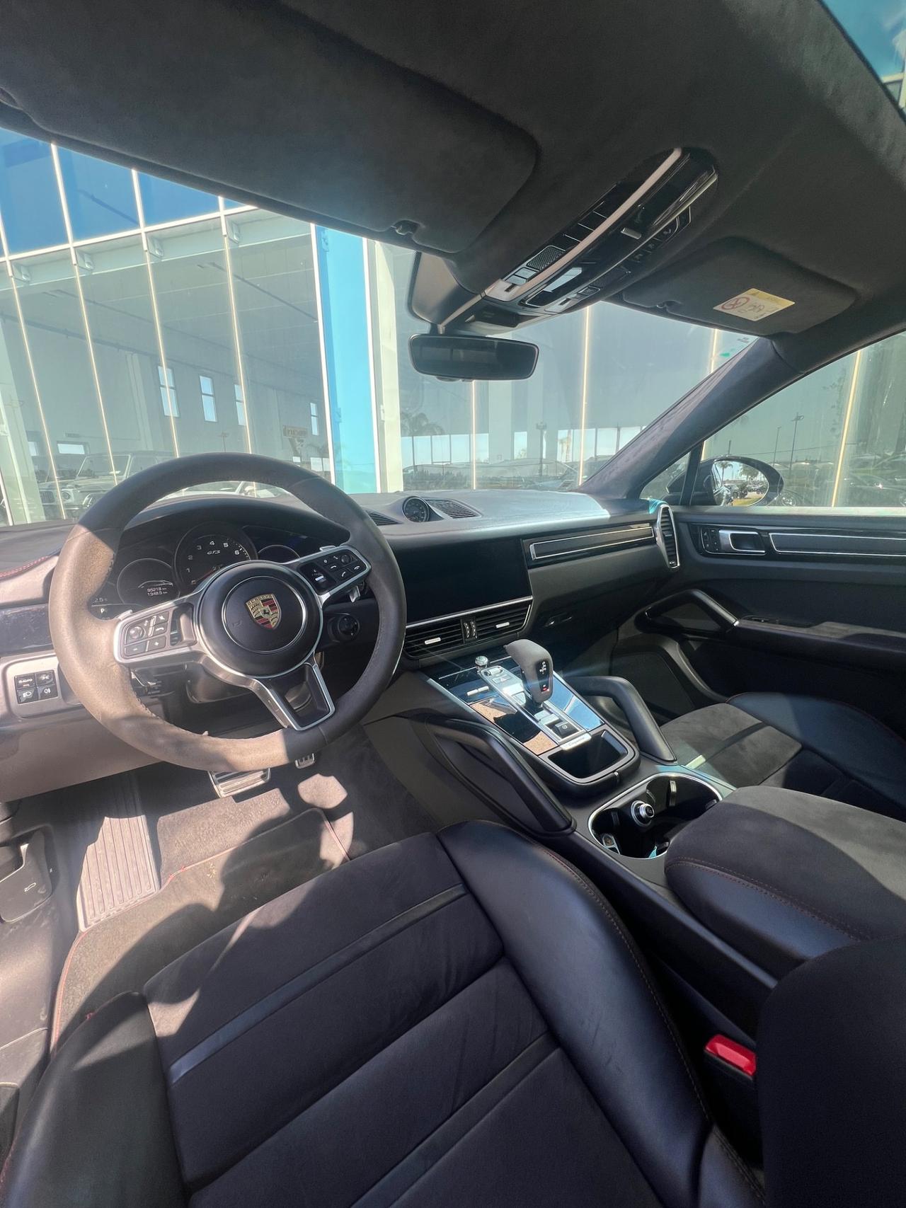 Porsche Cayenne Coupé 4.0 GTS - ANTICIPO €18.000 noleggio no scoring