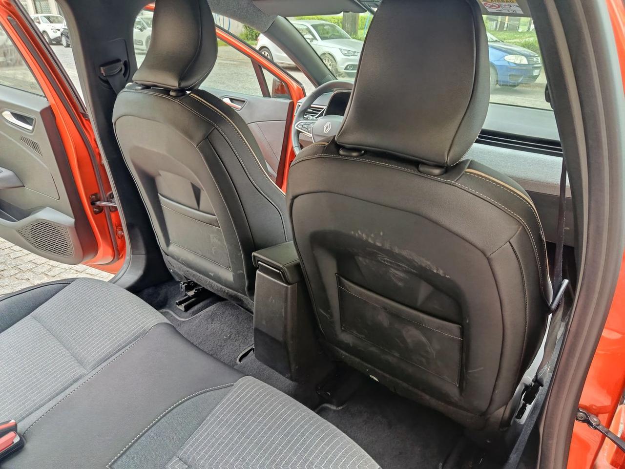 Renault Clio Techno 1.0 ECO-G 100 #10371