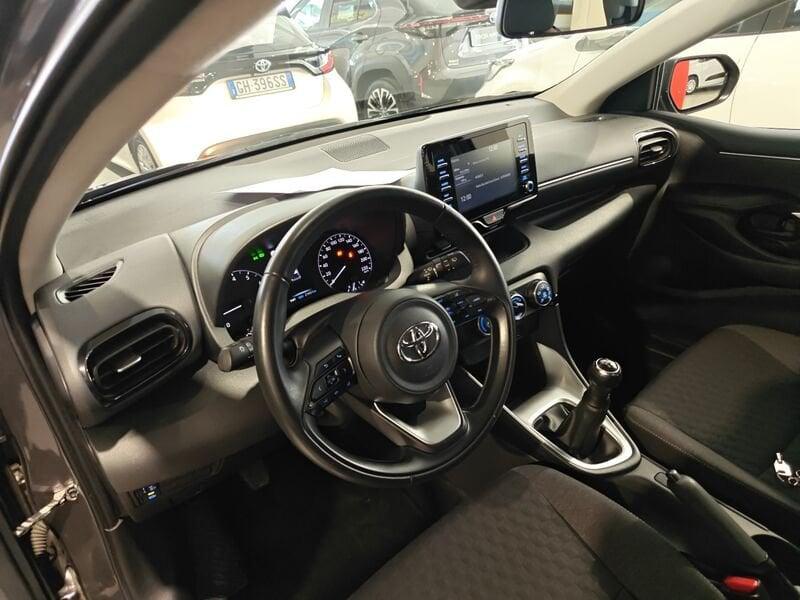 Toyota Yaris 1.0 5 porte Active