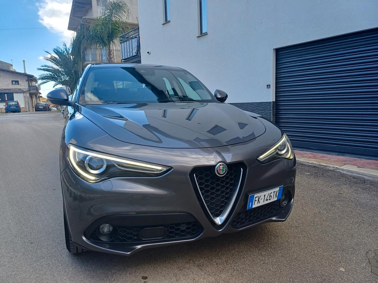 Alfa Romeo Stelvio 2.2 Turbodiesel 210 CV AT8 Q4 Executive