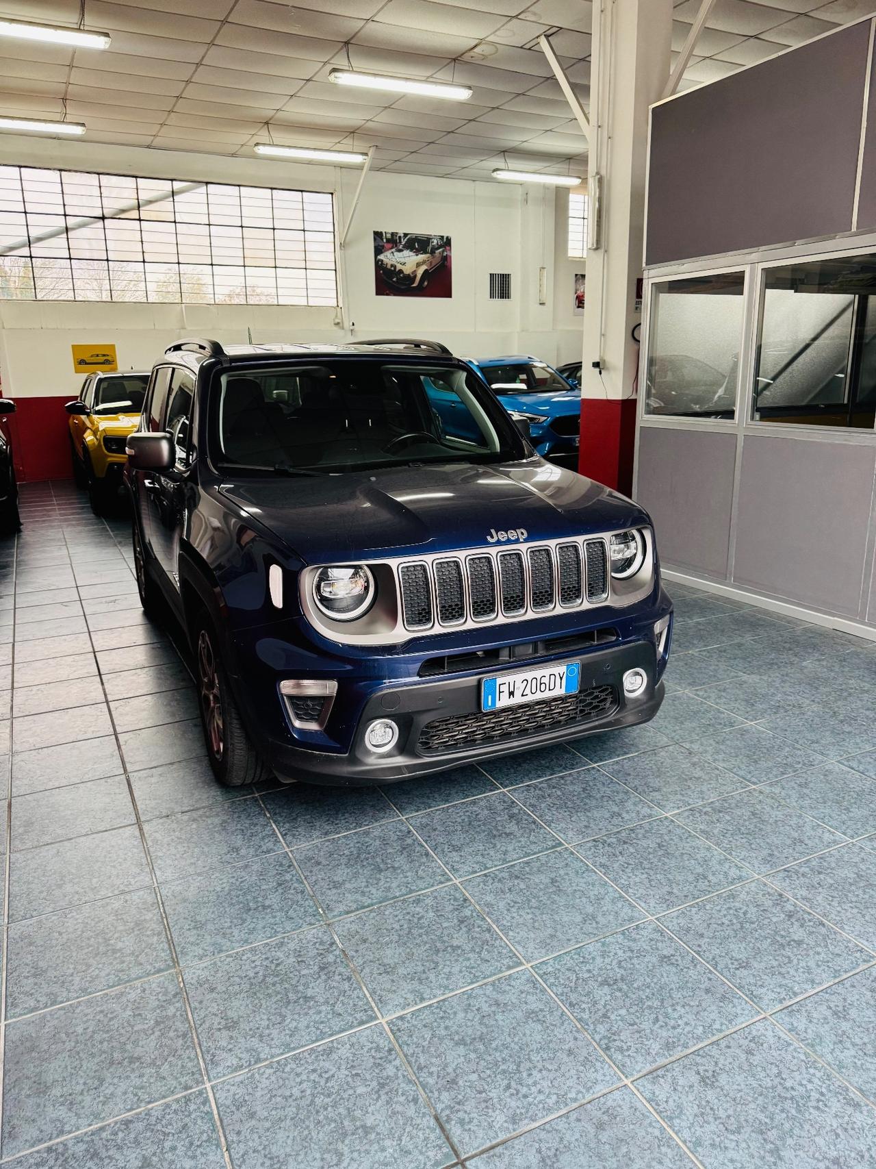 Jeep Renegade 1.6 Mjt DDCT 120 CV Business