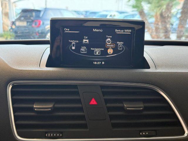 AUDI Q3 2.0 TDI 120 CV Business