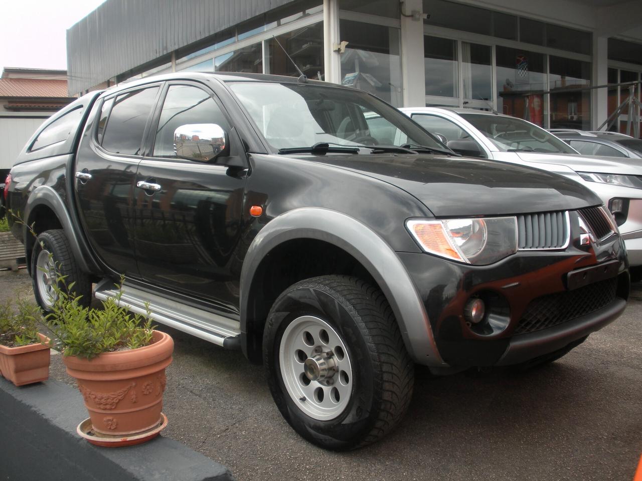 Mitsubishi L200 2.5 DI-D/136CV Double Cab Intense