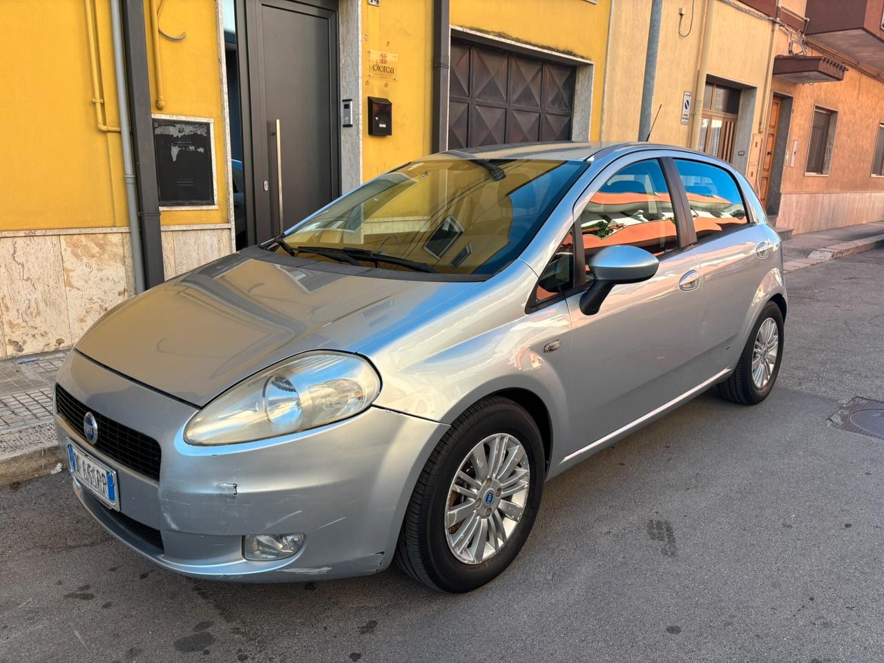 FIAT G. PUNTO 2006 DIESEL ( LEGGI ANNUNCIO )