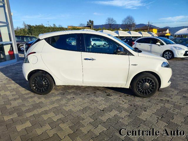 LANCIA Ypsilon 1.0 FireFly 5 porte S&S Hybrid Ecochic Gold