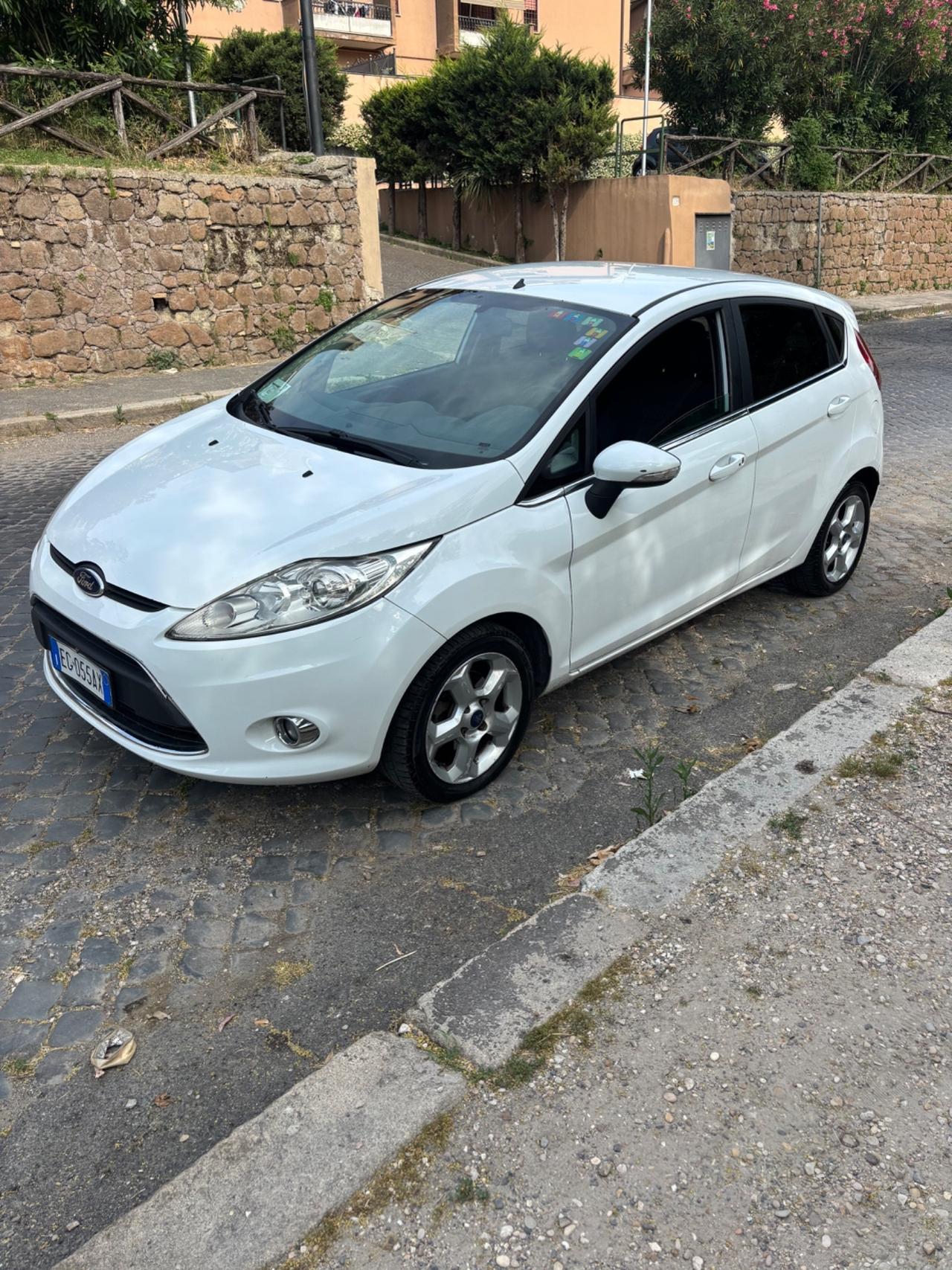 Ford Fiesta 1.2 82 CV 5 porte Titanium