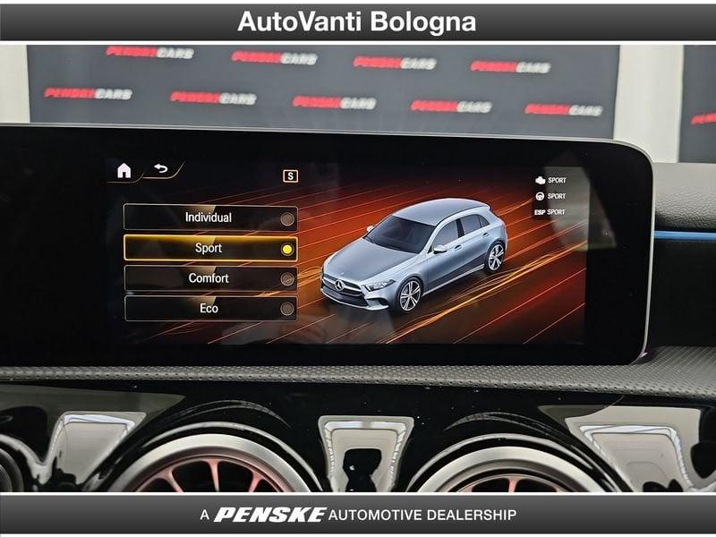 Mercedes-Benz Classe A Berlina A 200 d Automatic Premium