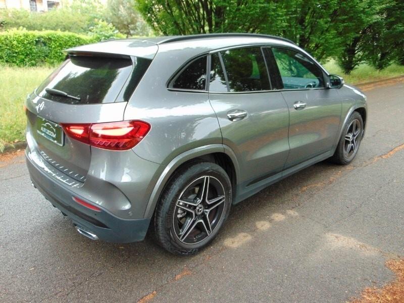 MERCEDES GLA (H247) GLA 180 Automatic ...