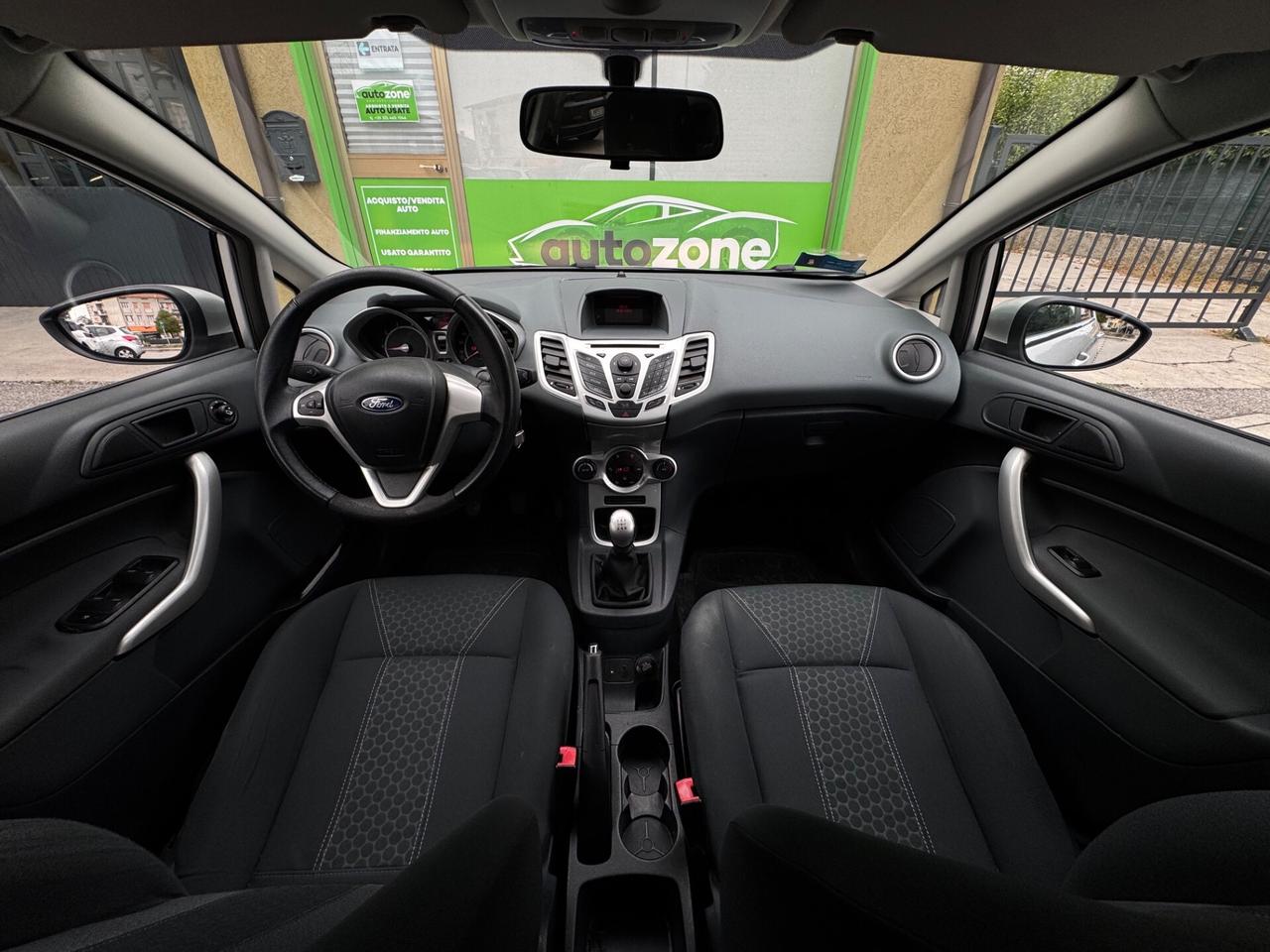 FORD FIESTA 1.2 – SOLO 71.700 KM NEOPATENTATI