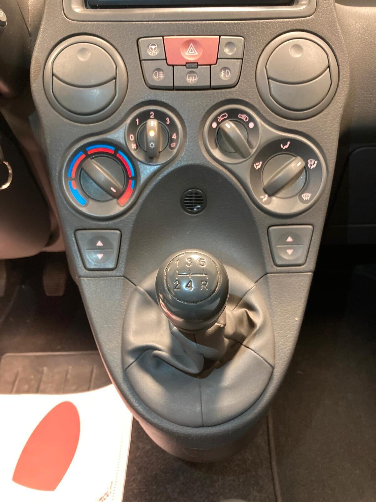 FIAT PANDA 1.2 -OK NEOPATENTATI-104.000 KM ORIG