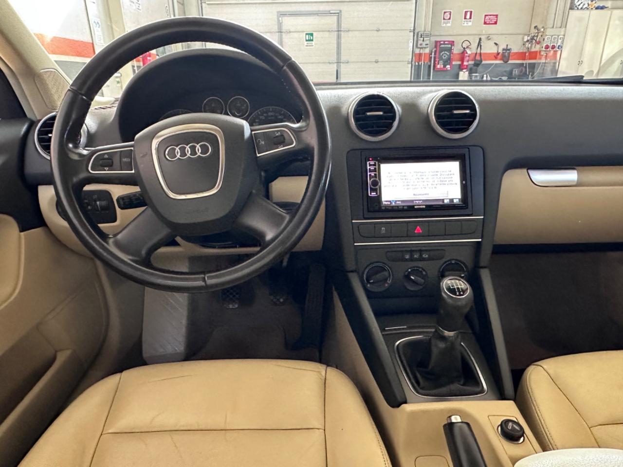 Audi A3 1.6 TDI Young Edition