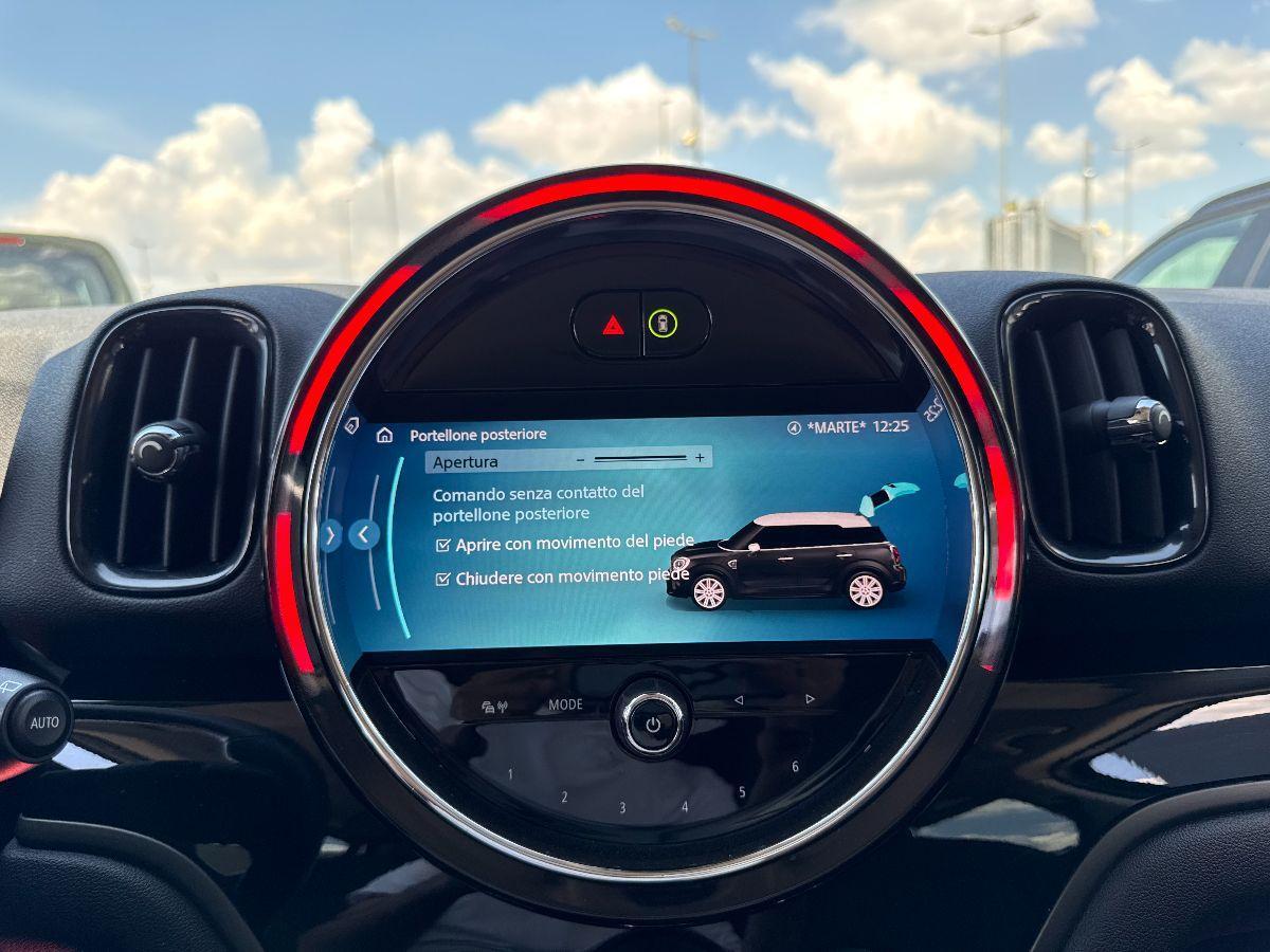 MINI - Countryman Mini 2.0 Cooper D auto#FARI FULL LED!