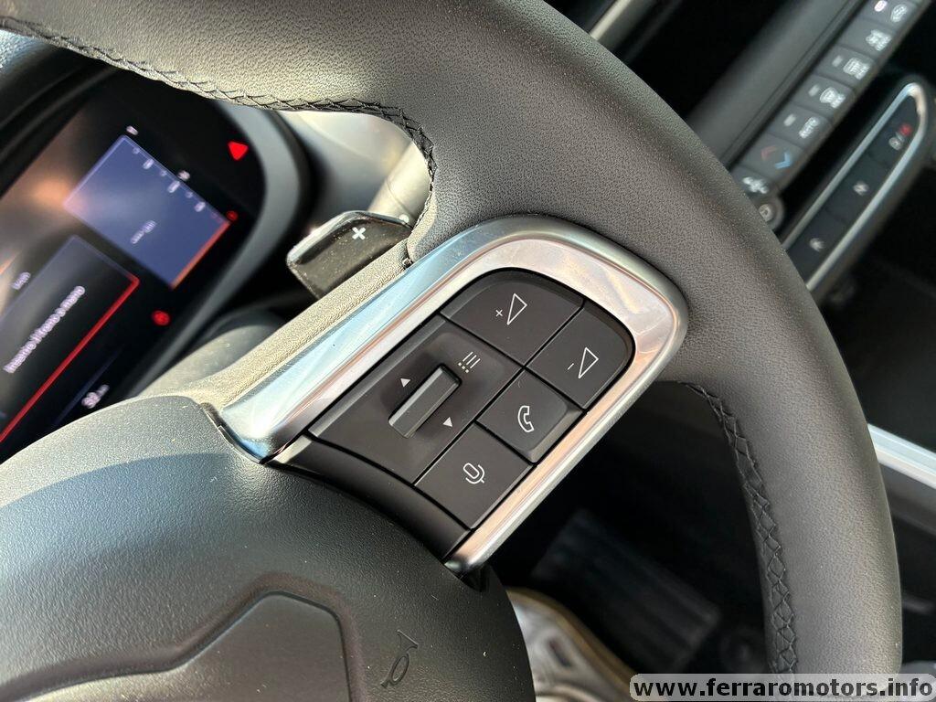 Jeep Avenger 1.2 Turbo 110 CV MHEV Summit automatica a 279 euro al mese