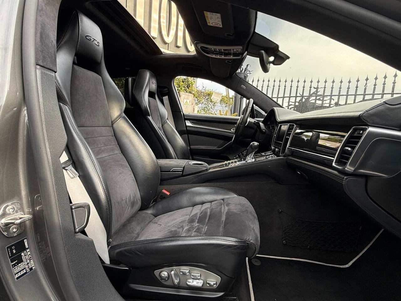Porsche Panamera 4.8 GTS Soft close Tetto panorama