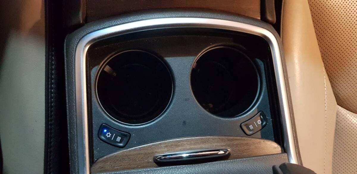 Lancia Thema 3.0 V6 mjt Executive 239cv *GAR 2 ANNI LANCIA*