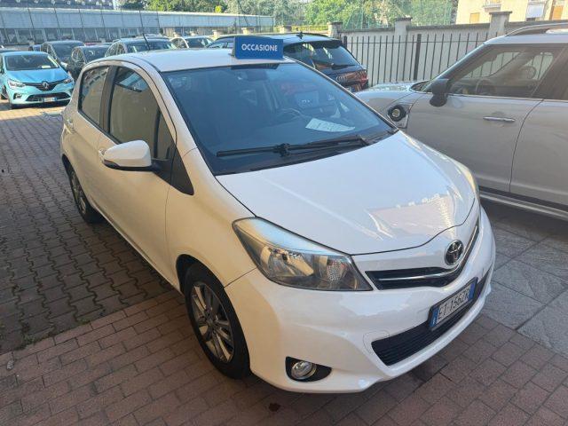 TOYOTA Yaris 1.3 5 porte Lounge