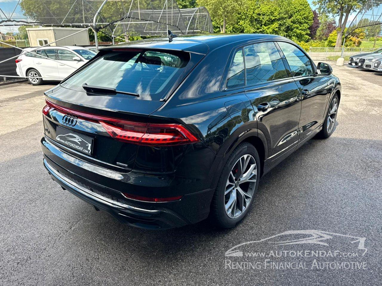 Audi Q8 55 3.0 tfsi e Sport quattro tiptronic