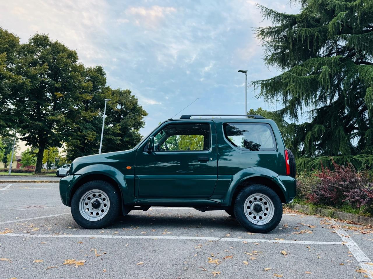 Suzuki Jimny 1.3i 16V cat 4WD JLX Mode