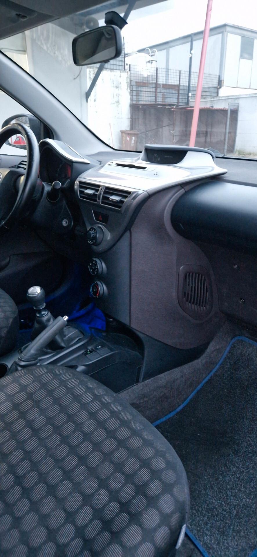 Toyota iQ 1.0 Sol perfetta