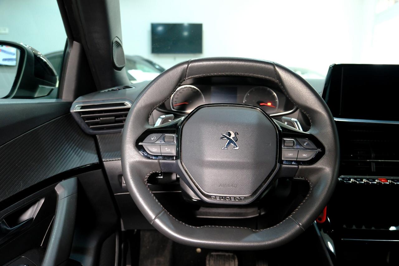 *PEUGEOT 2008 1200T 130cv EAT8 ALLURE* - Automatica